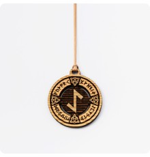 Руна Эйваз в руническом круге из дерева (руна Щит воина)