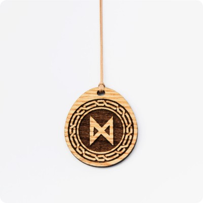 Руна Дагаз - Руна Глаз души из дерева