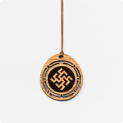 Оберег Новородник из дерева Дуба