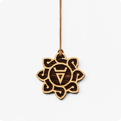 Оберег Символ Велеса (Волоса) из Дуба в солнце