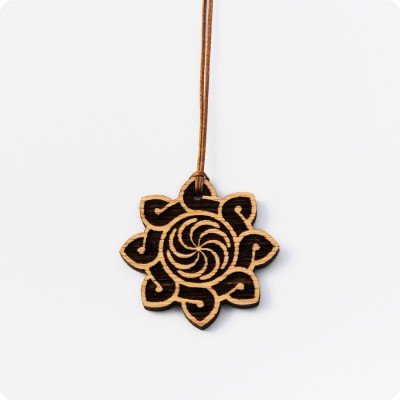 Оберег Змеевик из Дуба в солнце