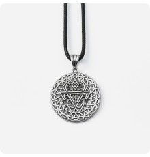 Оберег Навник (Символ Чернобога)