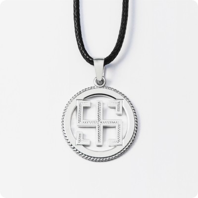 Оберег Всеславец из серебра в круге