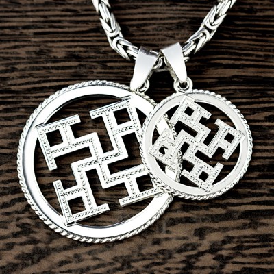 Оберег Духовная Сила из серебра в круге