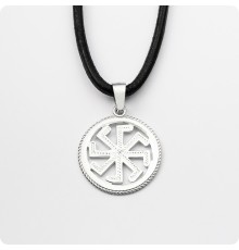 Оберег Ладинец из серебра в круге