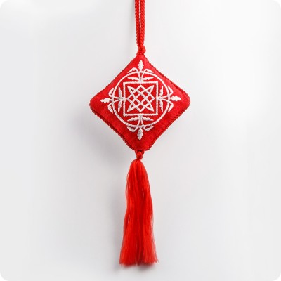 Вышивка оберег со славянским символом Звезда Руси (Квадрат Сварога)