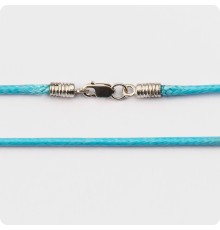 Синий шнур из ткани с серебряным замком