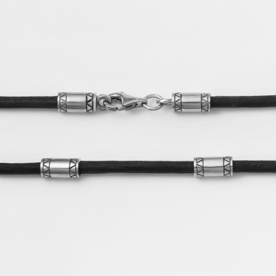 Кожаный шнур (пирамиды) с серебряными вставками