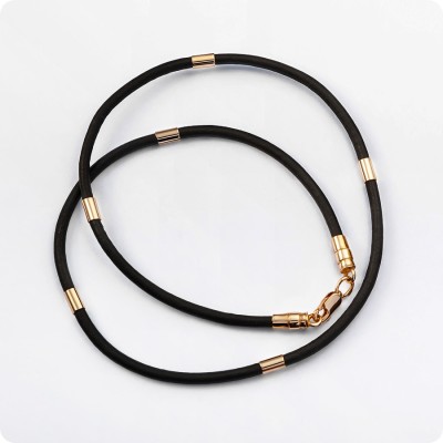 Кожаный шнур с золотыми вставками